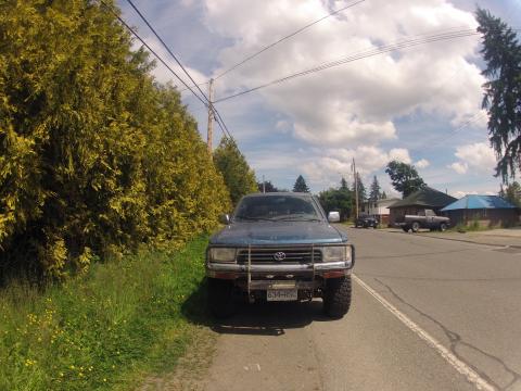 blue toyota 4runner front gopro