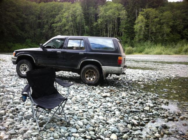 4runner by the river